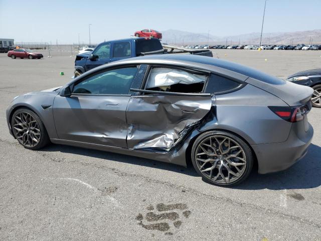 5YJ3E1EA1JF045375 - 2018 TESLA MODEL 3 CHARCOAL photo 2