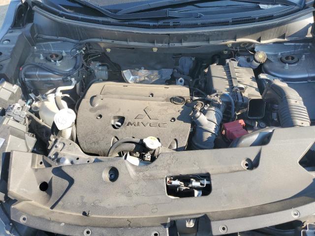 JA4ARUAU7MU026218 - 2021 MITSUBISHI OUTLANDER ES SILVER photo 12