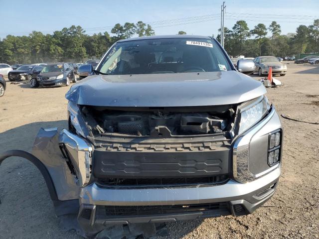 JA4ARUAU7MU026218 - 2021 MITSUBISHI OUTLANDER ES SILVER photo 5