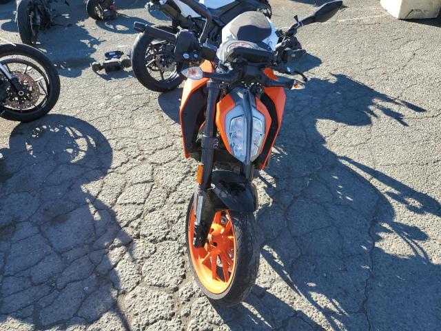 MD2JPJ400LC294352 - 2020 KTM 390 DUKE ORANGE photo 2