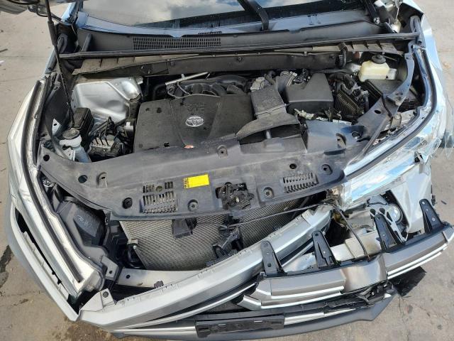 5TDJZRFH6JS832839 - 2018 TOYOTA HIGHLANDER SE Srebrny zdjęcie 12