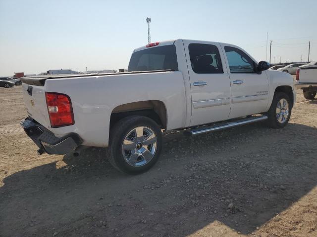 3GCRCSE00AG174232 - 2010 CHEVROLET SILVERADO C1500 LT WHITE photo 3