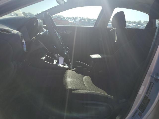 3KPF24AD5KE061500 - 2019 KIA FORTE FE ვერცხლისფერი ფოტო 7