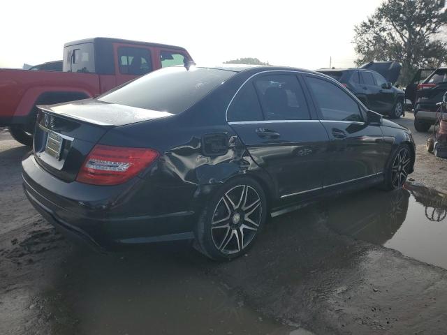 WDDGF4HB3DR262273 - 2013 MERCEDES-BENZ C 250 BLACK photo 3