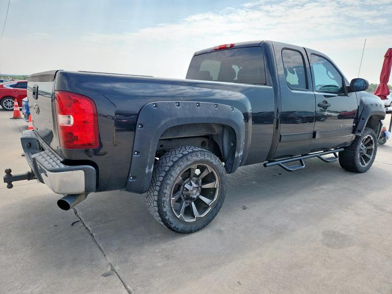 1GCEC29069Z104044 - 2009 CHEVROLET SILVERADO C1500 LT BLACK photo 3