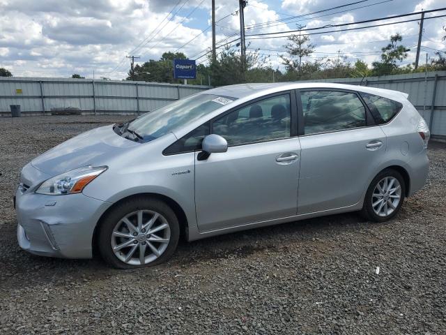 2012 TOYOTA PRIUS V, 