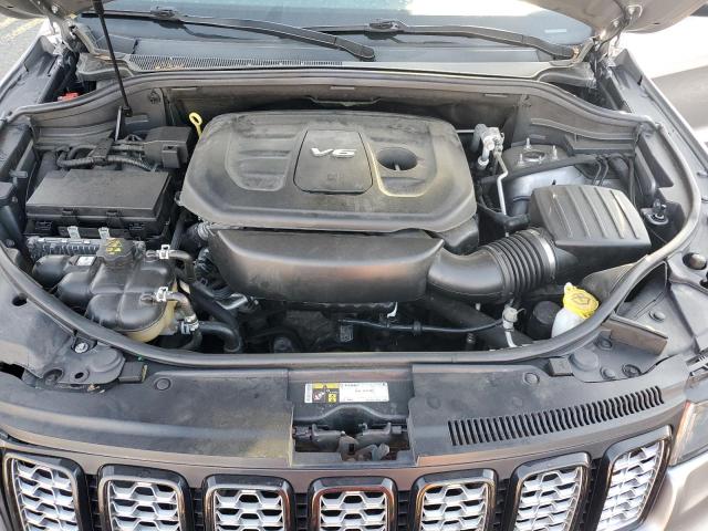 1C4RJFAG5JC179722 - 2018 JEEP GRAND CHEROKEE LAREDO 银色 照片 12