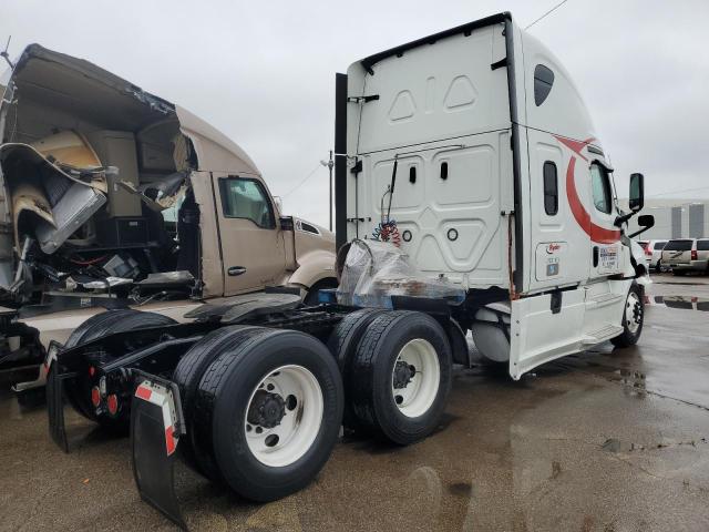 3AKJHHFG9NSNR9970 - 2022 FREIGHTLINER CASCADIA 1 WHITE photo 4