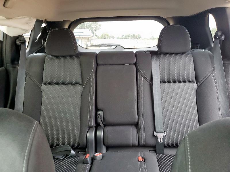 JA4J3UA88RZ003738 - 2024 MITSUBISHI OUTLANDER ES WHITE photo 10