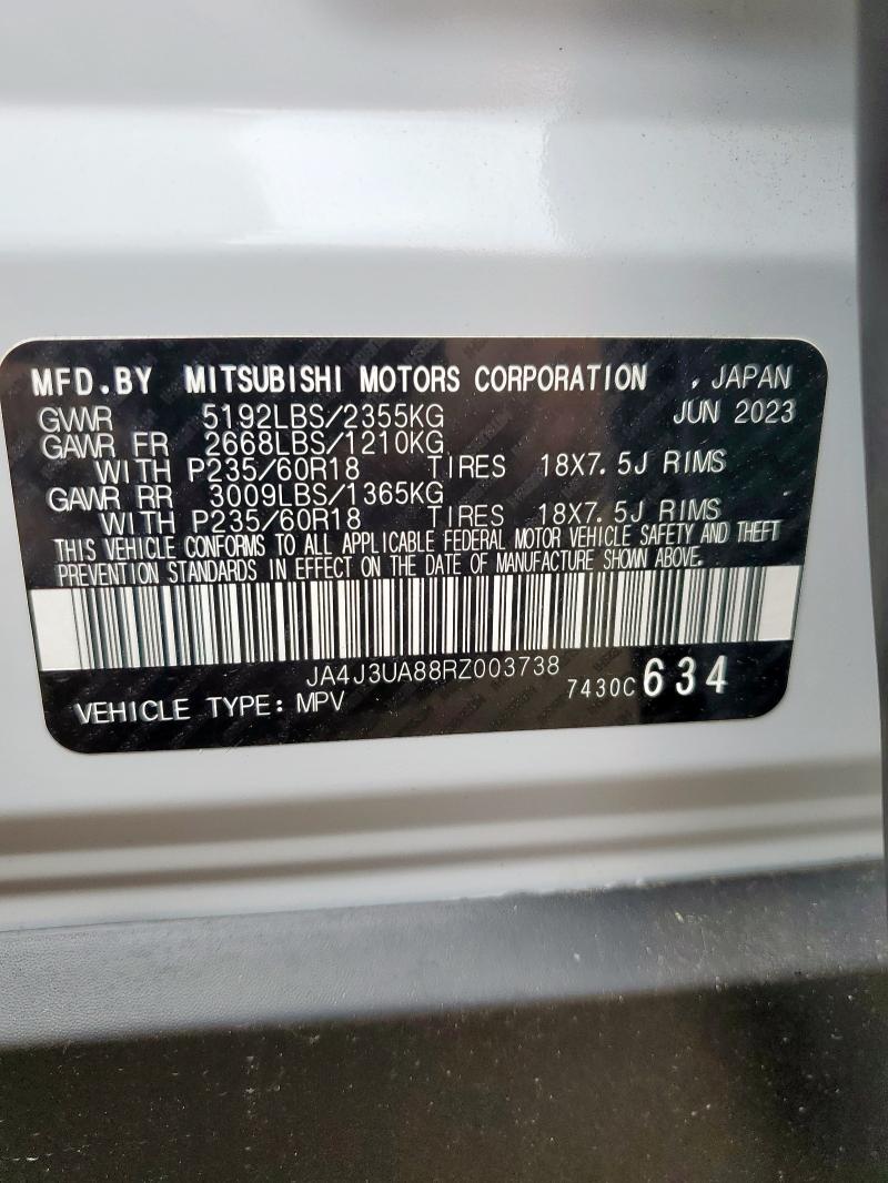 JA4J3UA88RZ003738 - 2024 MITSUBISHI OUTLANDER ES WHITE photo 14