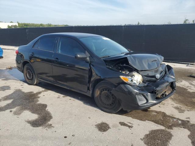 2T1BU4EE9CC839793 - 2012 TOYOTA COROLLA BASE 黑色 照片 4