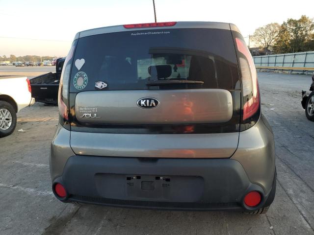 KNDJN2A27G7261953 - 2016 KIA SOUL GRAY photo 6