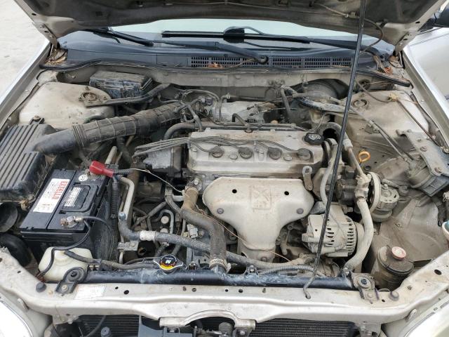 1HGCG5646XA148093 - 1999 HONDA ACCORD LX TAN photo 11