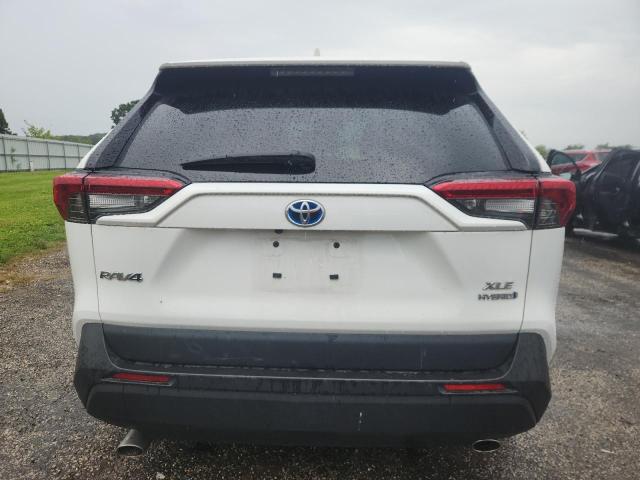 JTMRWRFV2LD061036 - 2020 TOYOTA RAV4 XLE WHITE photo 6