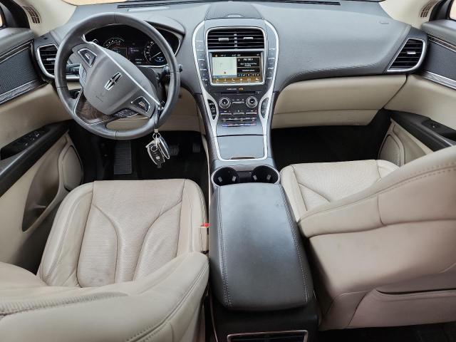 2LMPJ8LP9JBL19917 - 2018 LINCOLN MKX RESERVE Белый фото 8