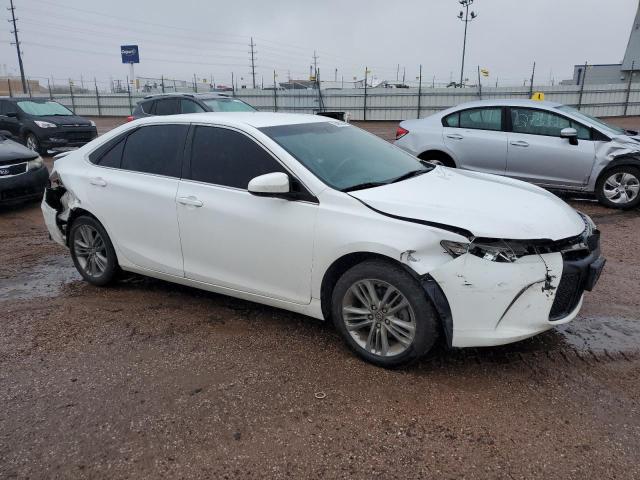 4T1BF1FK3GU234816 - 2016 TOYOTA CAMRY LE WHITE photo 4