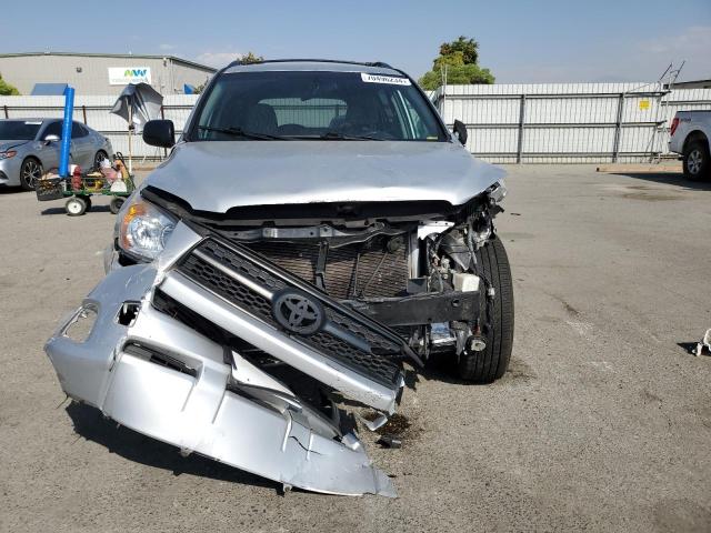 2T3ZF4DV4CW149384 - 2012 TOYOTA RAV4 SILVER photo 5