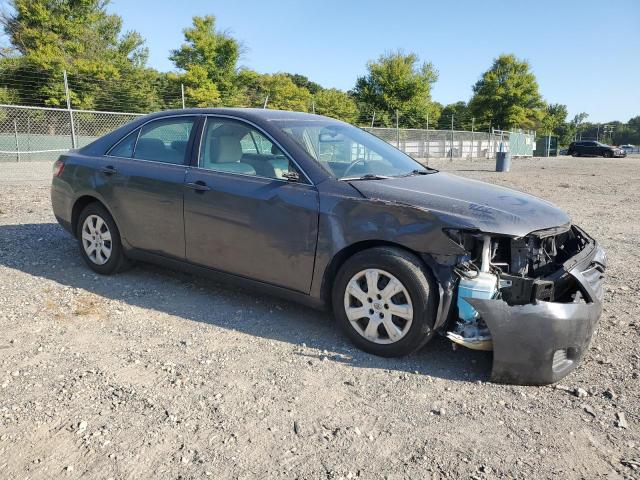 4T4BF3EK8BR212788 - 2011 TOYOTA CAMRY BASE GRAY photo 4