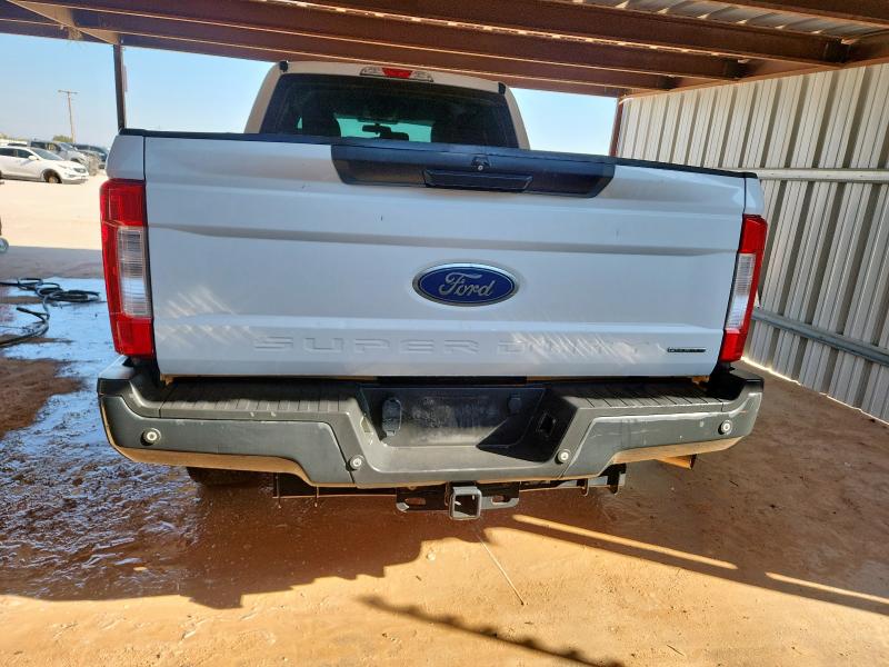 1FT7X2B66KEE68327 - 2019 FORD F250 SUPER DUTY WHITE photo 6