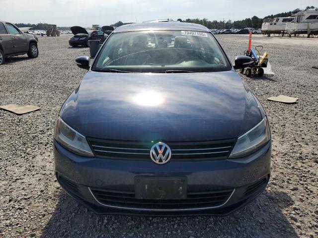 3VWD17AJ4EM375695 - 2014 VOLKSWAGEN JETTA SE BLUE photo 5