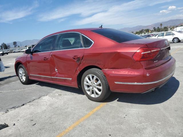 1VWAT7A38GC042659 - 2016 VOLKSWAGEN PASSAT S RED photo 2