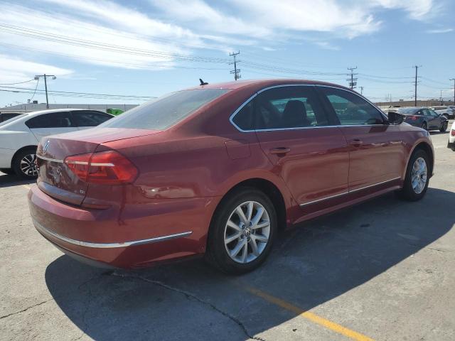 1VWAT7A38GC042659 - 2016 VOLKSWAGEN PASSAT S RED photo 3