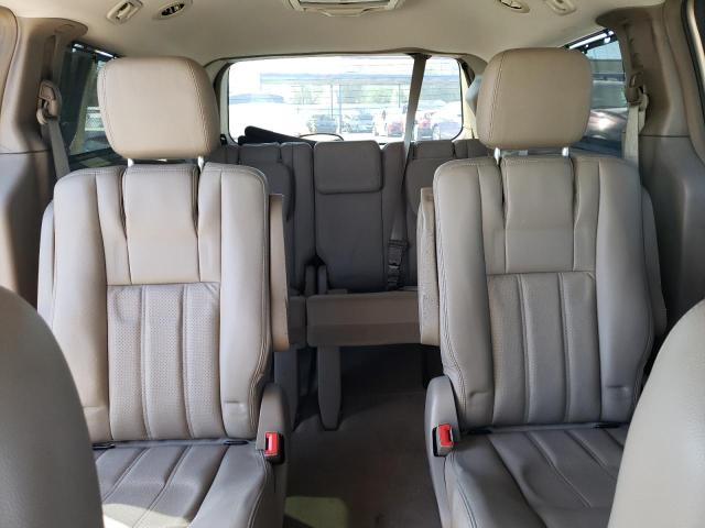 2A4RR8DG3BR716106 - 2011 CHRYSLER TOWN & COU TOURING L BEIGE photo 10