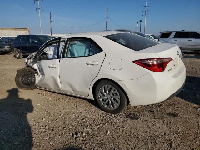 5YFBURHEXKP919434 - 2019 TOYOTA COROLLA L WHITE photo 2