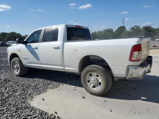 3C6UR5DL6NG119819 - 2022 RAM 2500 BIG HORN/LONE STAR WHITE photo 2