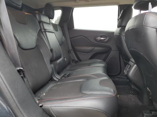 1C4PJMBB7HW524725 - 2017 JEEP CHEROKEE TRAILHAWK CHARCOAL photo 11
