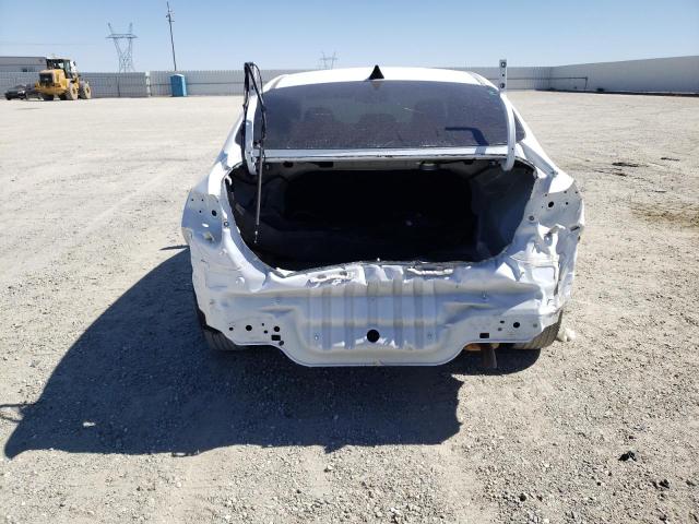 3KPF54AD8NE496880 - 2022 KIA FORTE GT LINE WHITE photo 6