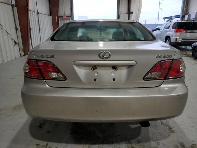 JTHBF30G925027580 - 2002 LEXUS ES 300 SILVER photo 6