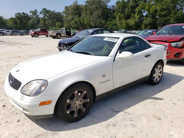 WDBKK47F9YF156307 - 2000 MERCEDES-BENZ SLK 230 KOMPRESSOR WHITE photo 1