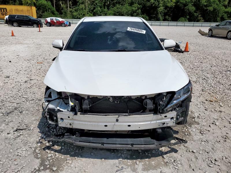 4T1C11AK3RU891953 - 2024 TOYOTA CAMRY LE WHITE photo 5