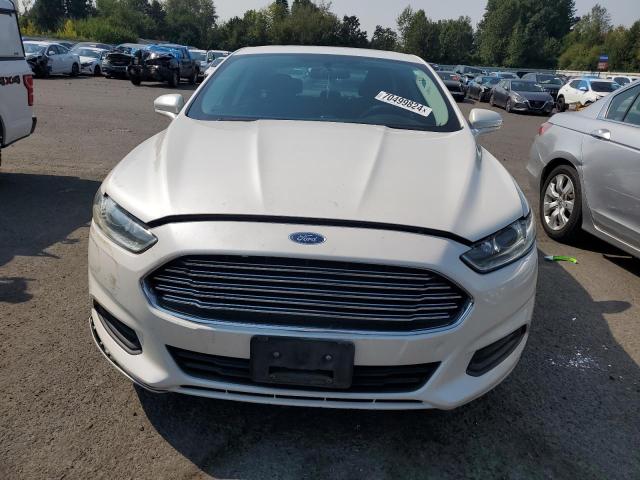 3FA6P0HR7DR120348 - 2013 FORD FUSION SE WHITE photo 5