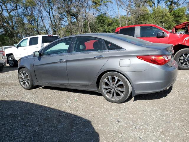 5NPEC4AB6DH600146 - 2013 HYUNDAI SONATA SE GRAY photo 2