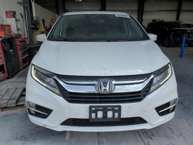 5FNRL6H86LB039645 - 2020 HONDA ODYSSEY TOURING WHITE photo 5