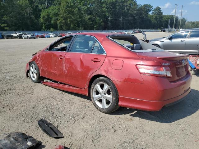 4T1BF3EK5AU045976 - 2010 TOYOTA CAMRY BASE RED photo 2