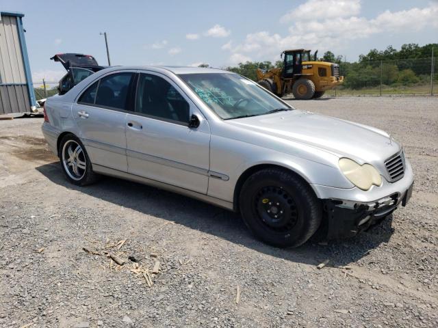 WDBRF40J13F388703 - 2003 MERCEDES-BENZ C 230K SPORT SEDAN SILVER photo 4