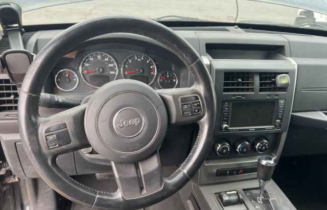 1J4PN2GK0BW588365 - 2011 JEEP LIBERTY SPORT GRAY photo 9