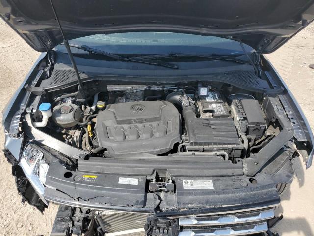 3VV3B7AX5JM117004 - 2018 VOLKSWAGEN TIGUAN SE Grau Foto 12