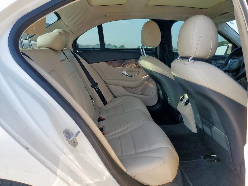 55SWF4KB6FU012886 - 2015 MERCEDES-BENZ C 300 4MATIC WHITE photo 10
