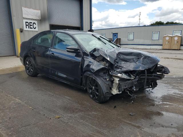 3VWDZ7AJ2BM317380 - 2011 VOLKSWAGEN JETTA SE Schwarz Foto 4