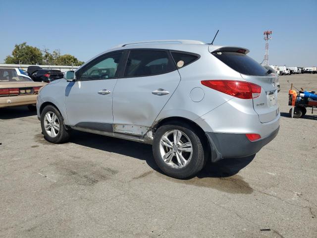 KM8JU3AC9DU714402 - 2013 HYUNDAI TUCSON GLS SILVER photo 2