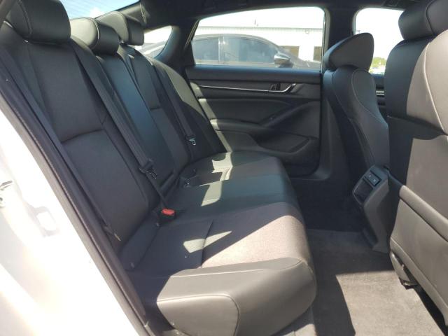 1HGCV1F30NA105517 - 2022 HONDA ACCORD SPORT WHITE photo 10