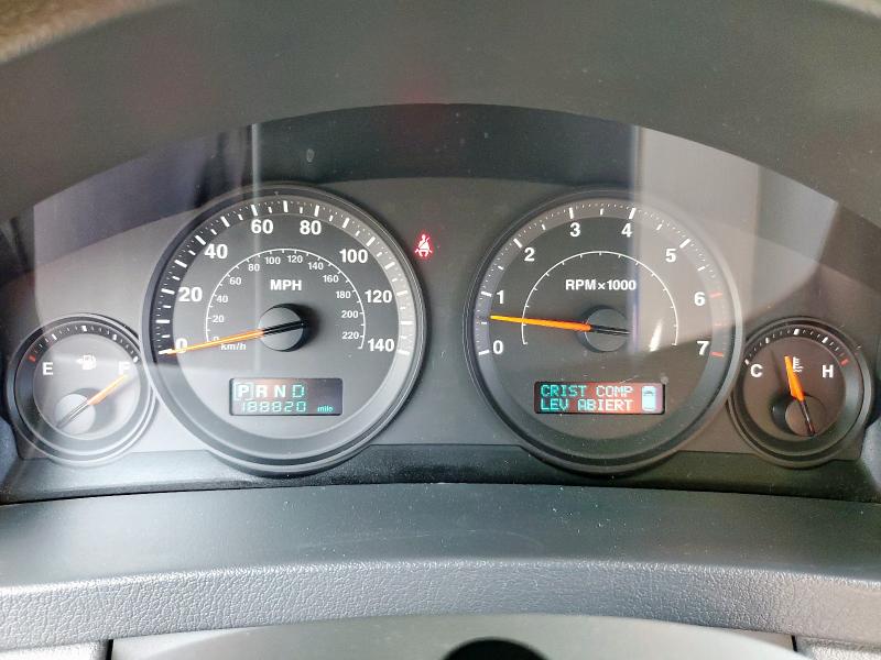 1J4HS48N86C210304 - 2006 JEEP GRAND CHER LAREDO 银色 照片 9