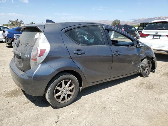 JTDKDTB33F1112364 - 2015 TOYOTA PRIUS C أسود صورة 3