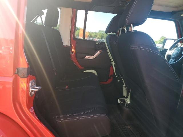 1C4BJWEG8GL146850 - 2016 JEEP WRANGLER U SAHARA RED photo 11