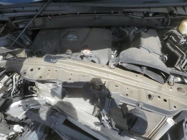 5TDJZRFH9JS915195 - 2018 TOYOTA HIGHLANDER SE BLACK photo 12