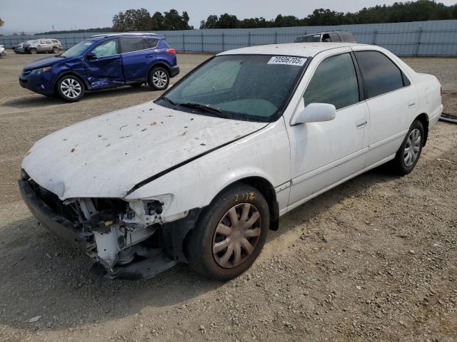 2000 TOYOTA CAMRY CE, 